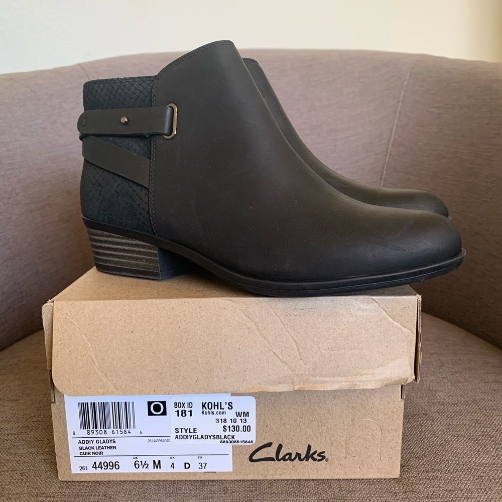 Clarks Addiy Gladys Womens 6.5 / 37 Black Leather Boots NEW